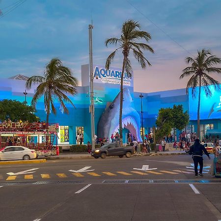 Suites Brisa Marina - Atras De Playa Regatas Y El Malecon, 6 Calles Del Acuario Veracruz Bagian luar foto